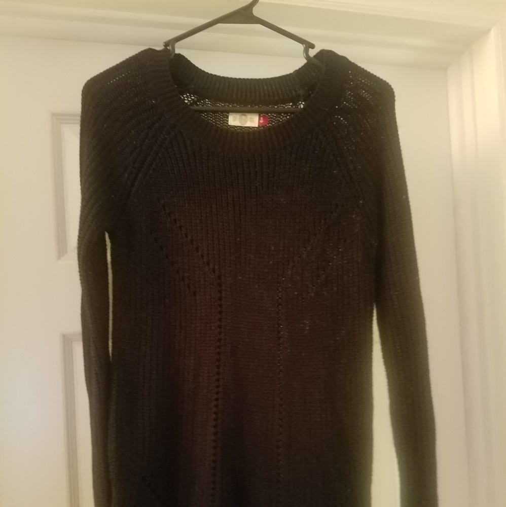 Black side tie sweater